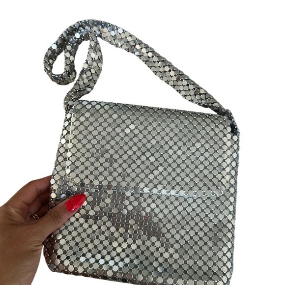 MESH Chain Silver Cocktail Disco Shoulder Bag - Picture 2 of 5